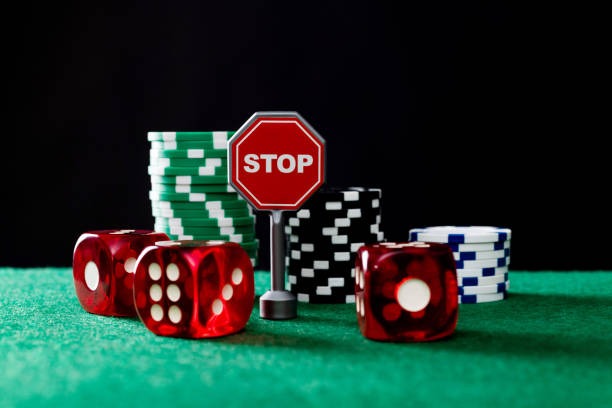 gogon4d platform interface showing sportsbook, live dealer, slots, and esports categories